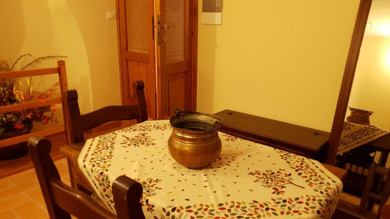 Appartement La Torretta Medicea à Santo Stefano Di Sessanio Extérieur photo